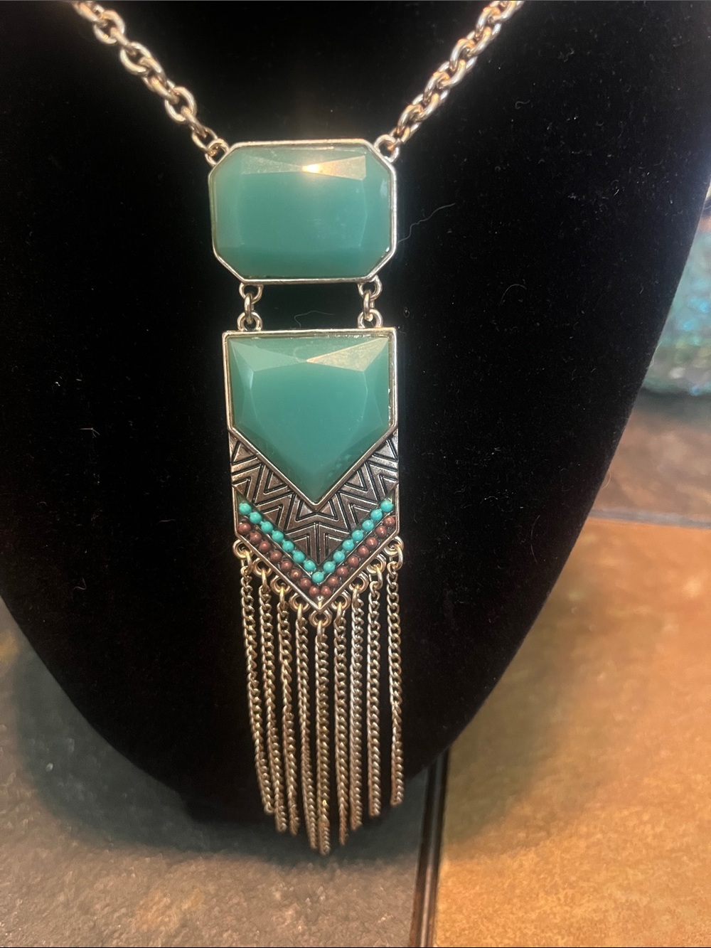 Gold Chain Necklace with Turquoise Geometric Pendant & Matching Earrings - Picture 4 of 7